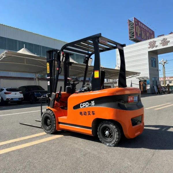 2 new 1.5 ton electric forklift