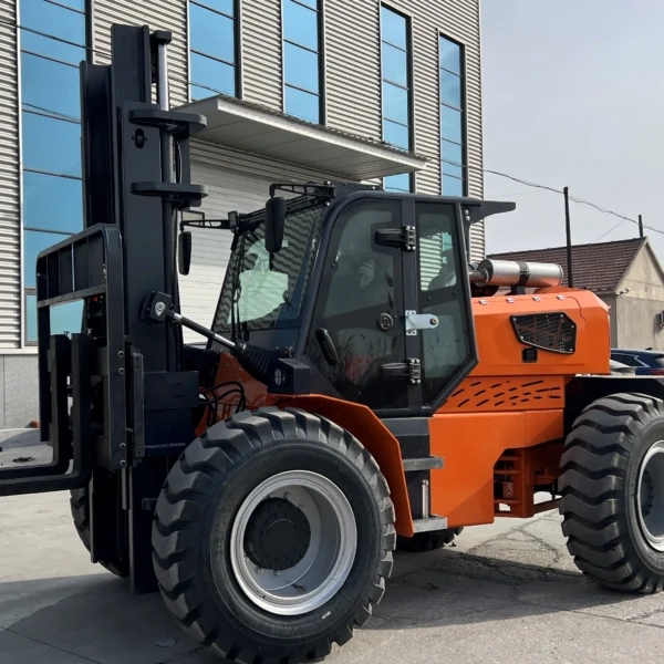 9 Off-Road Forklift