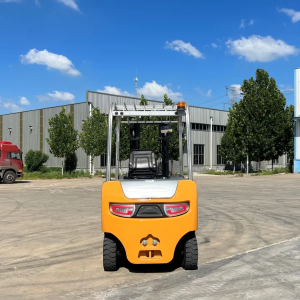 IMG_E0504 3 ton electric forklift
