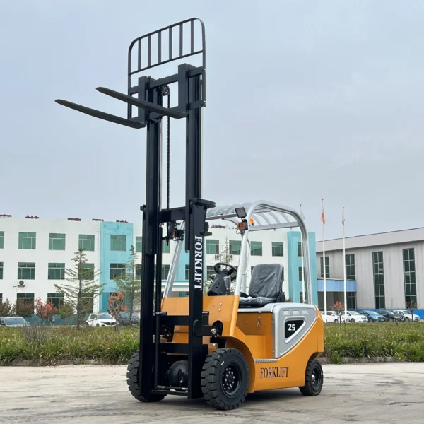 IMG_E1718 2.5 ton electric forklift