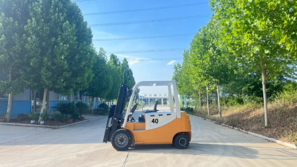 IMG_E9305 4-ton Electric Forklift