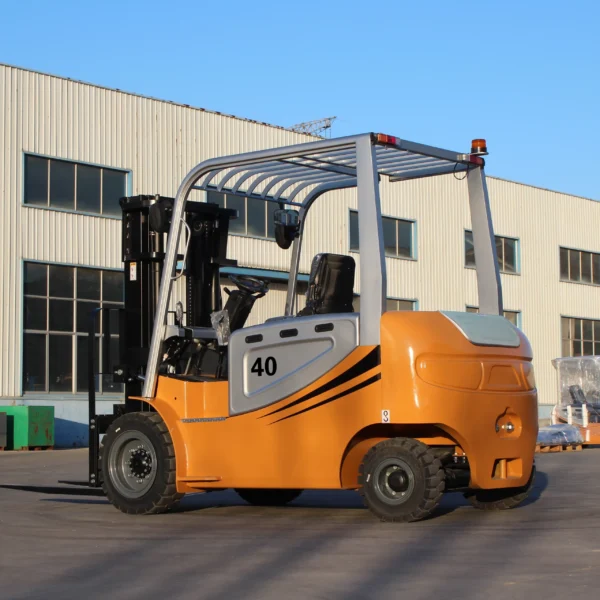 ba8c56d494aedde19fdee1955a715ff 4 ton electric forklift