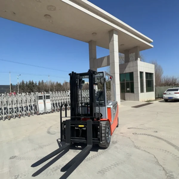 IQAB6222 3.5 ton electric forklift