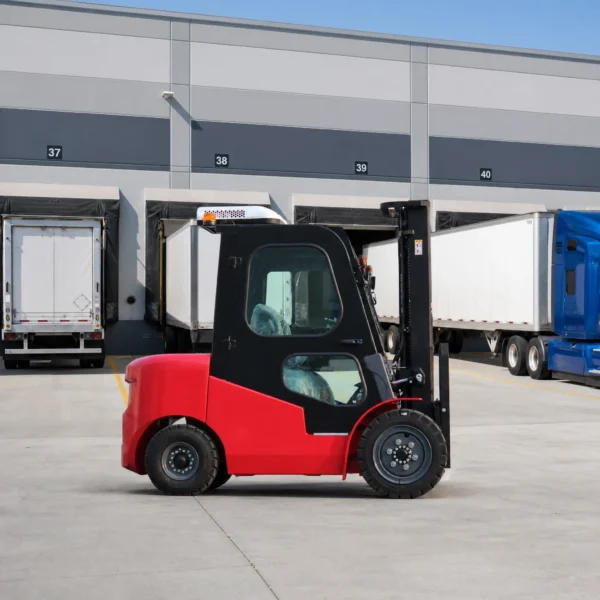 scene_07_dock dual power forklift with cabin